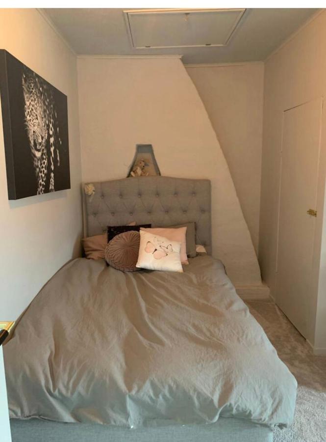 Charmigt Radhus I Centrala Villaer *