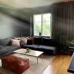 Charmigt Radhus I Centrala Goeteborg